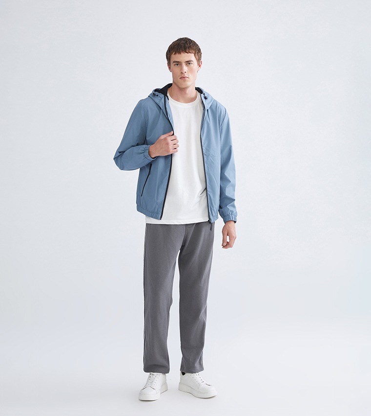Solid Regular Fit Hooded Raincoat