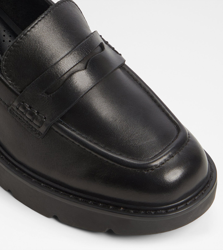 LAELDAR-IN Textured Penny Loafers