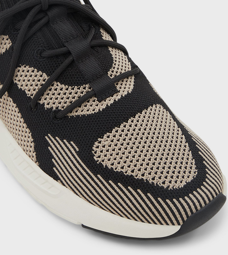 LANCER Knitted Lace Up Sneakers