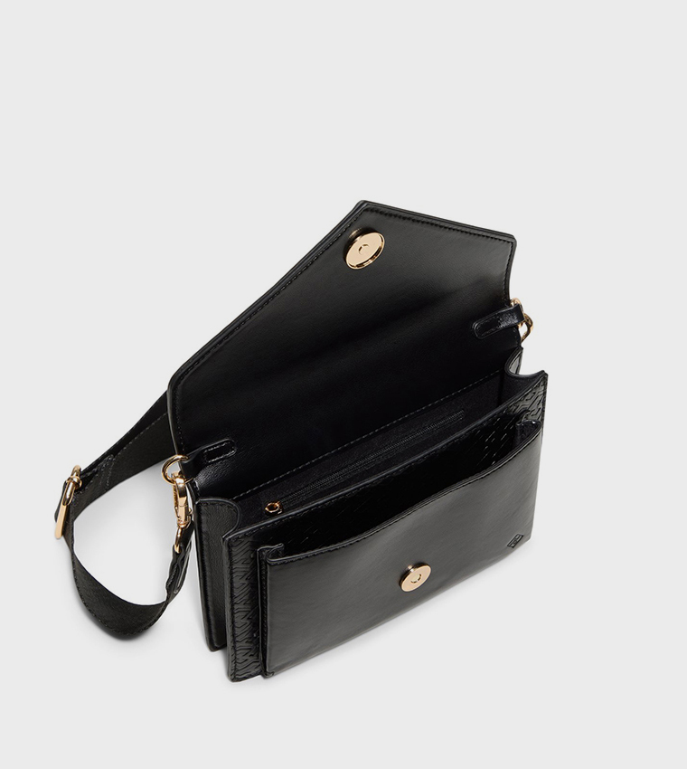 LARISSAA Quilted Flap Crossbody Bag