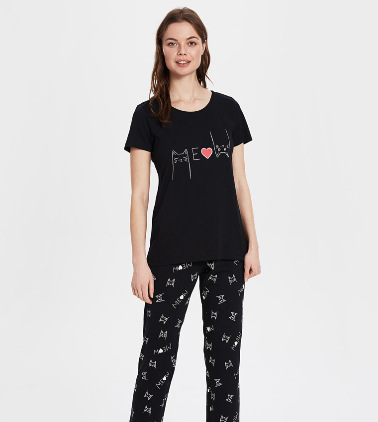 Buy LC Waikiki Key Pyjamas Set Short Black Printed In Black 6thStreet Oman