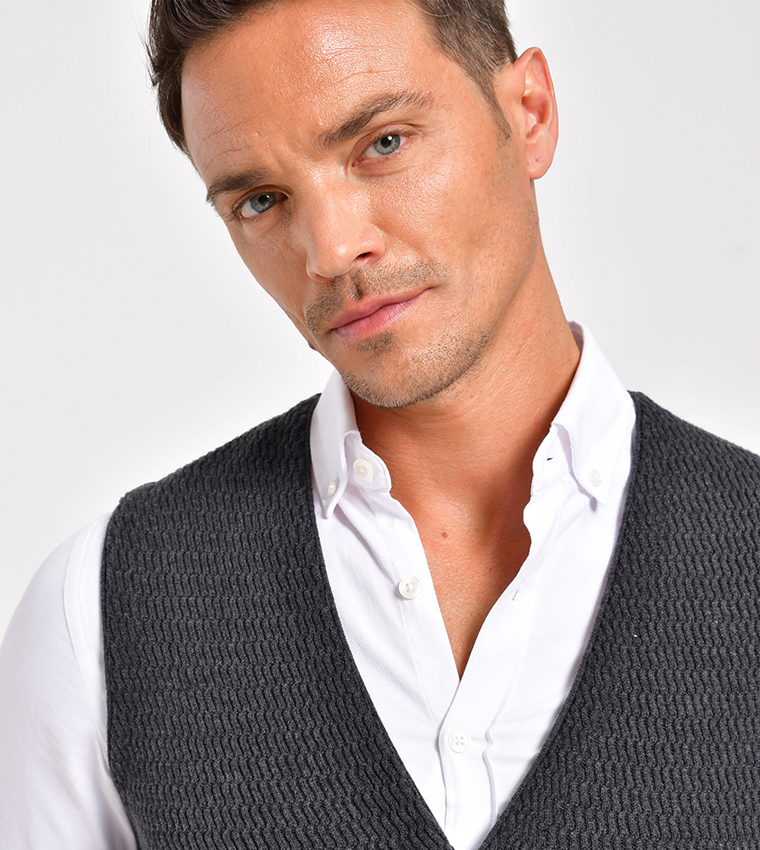 Regular Fit Classic Vest-Grey