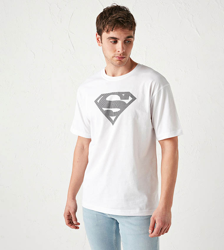 Buy LC Waikiki Crew Neck Short Sleeve Superman Printed T Shirt In White 6thStreet Bahrain