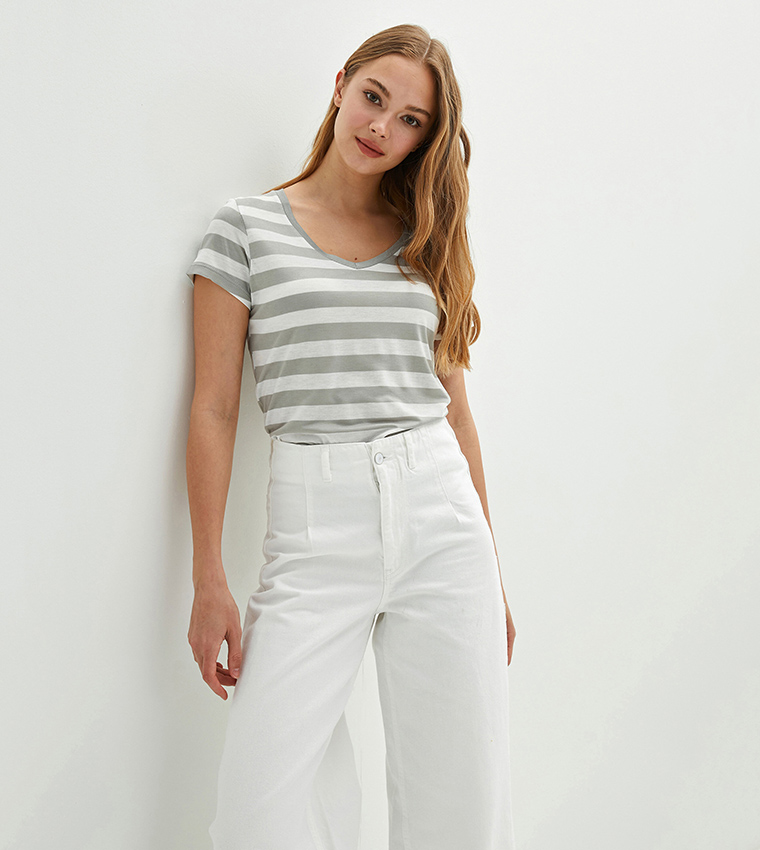 V Neck Striped Short Sleeve T-Shirt