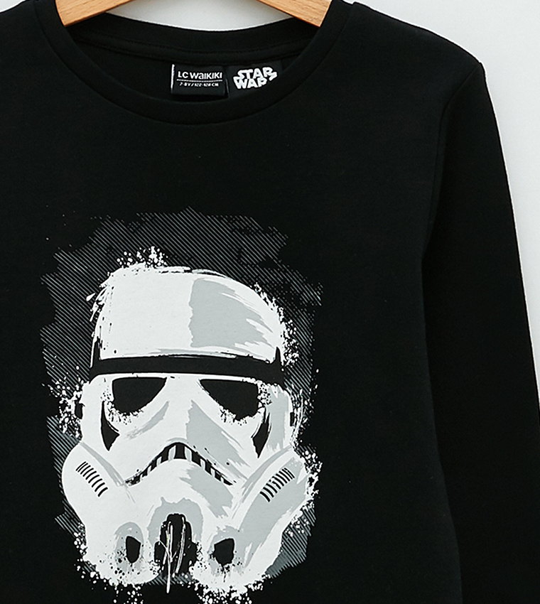 Buy LC Waikiki Star Wars Printed Regular Fit Sweatshirt In Black |  6thStreet UAE