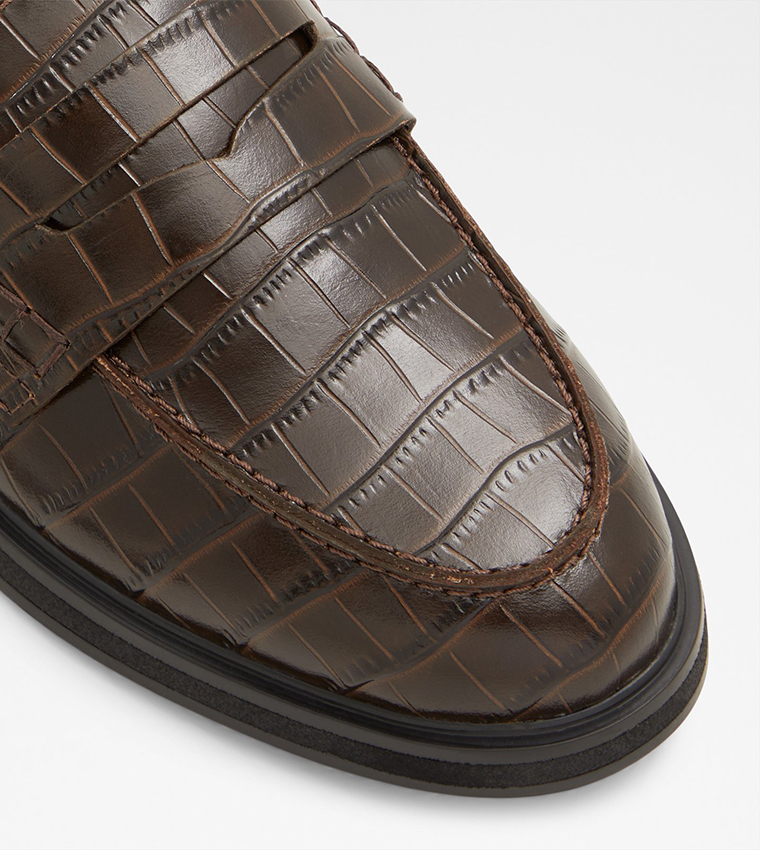 LEDEDANTEN Croc Textured Loafers