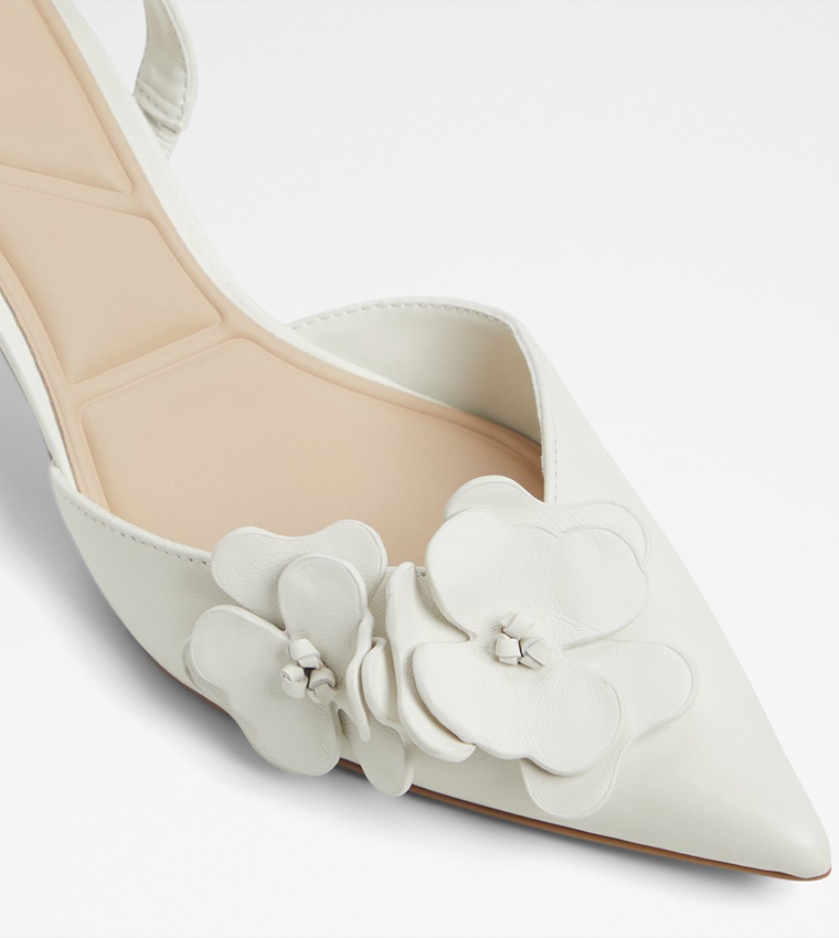 LEILANIA Floral Applique Mule Pumps