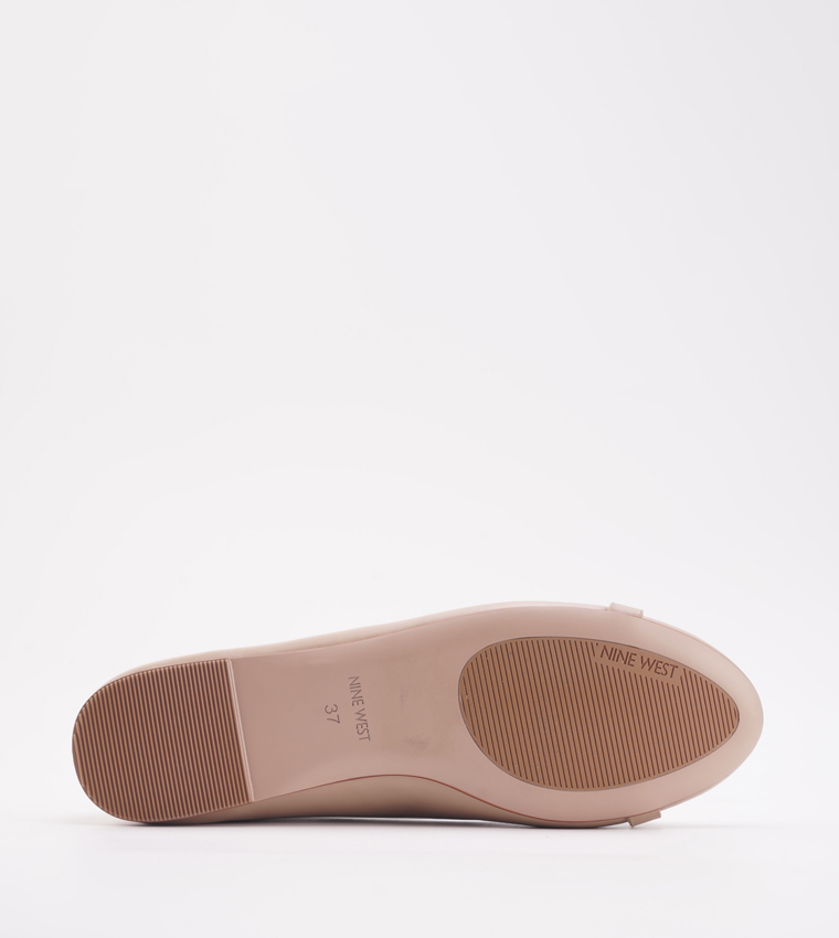 LEISO Textured Ballerinas