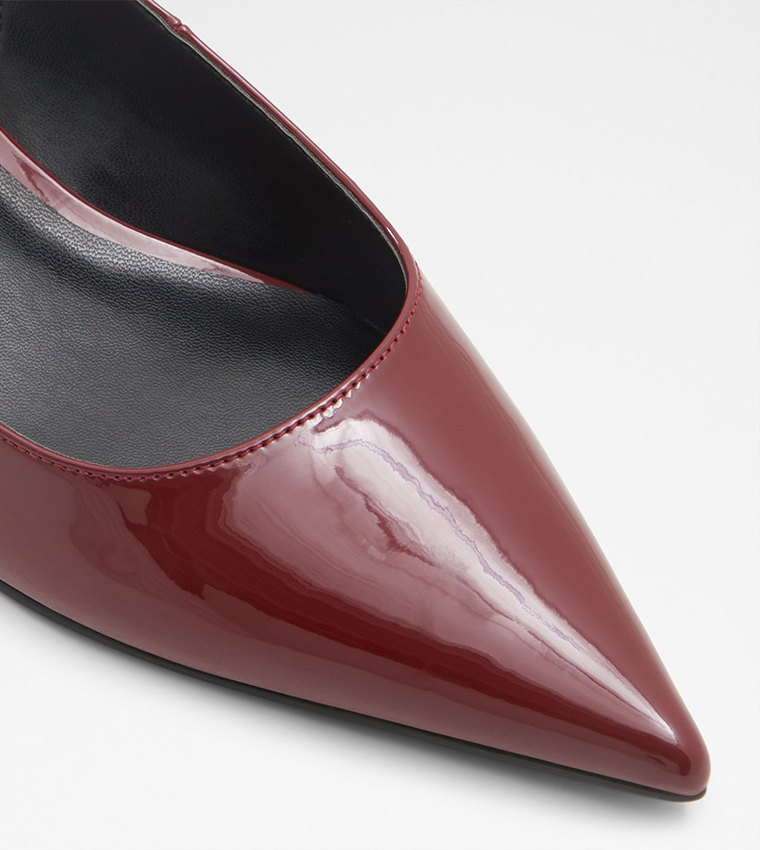 LENNOXIE Slingback Pumps