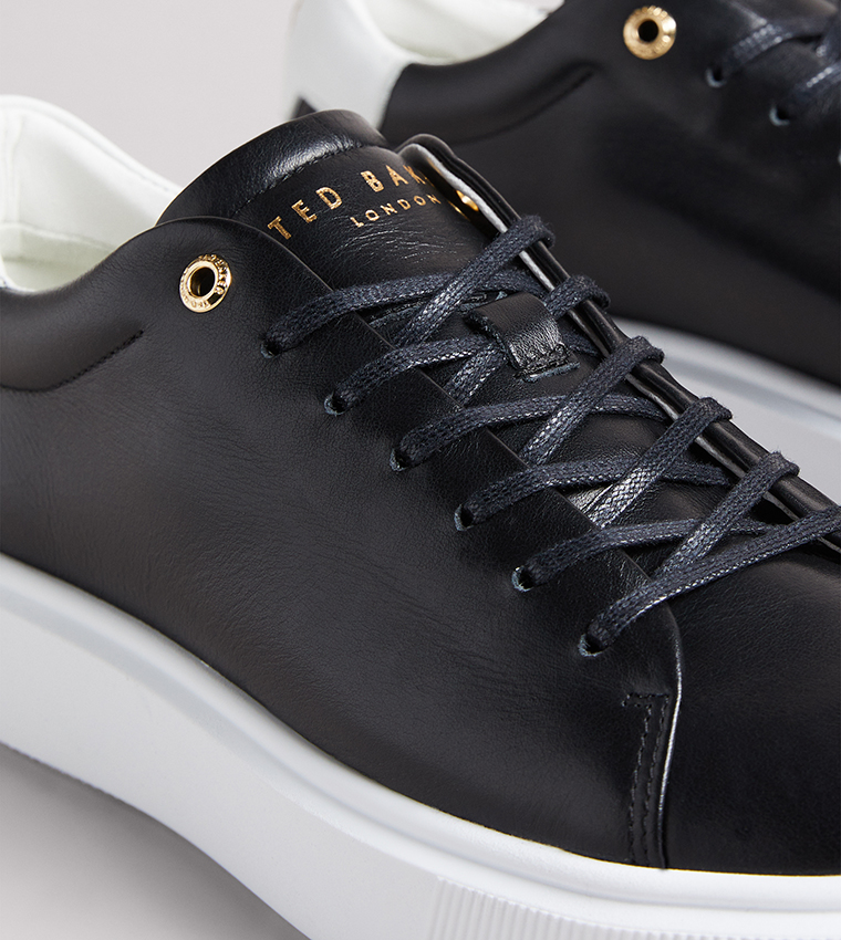 LORNEA Magnolia Flower Platform Sneakers