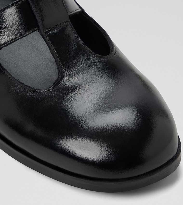 LOTHILARIN-IN Mary Jane Shoes