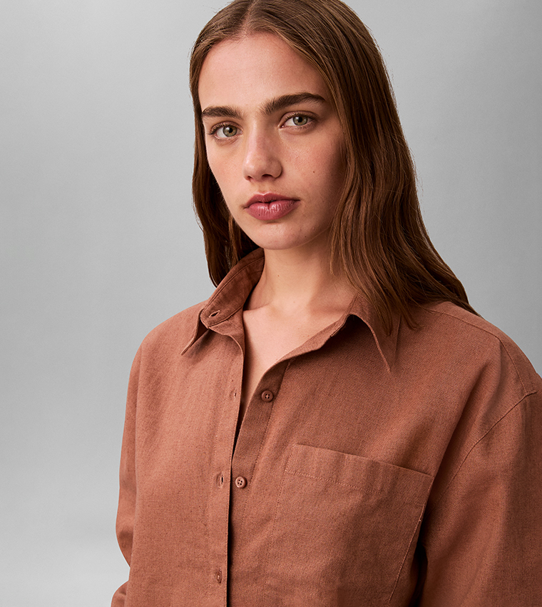 قميص سادة كم طويل