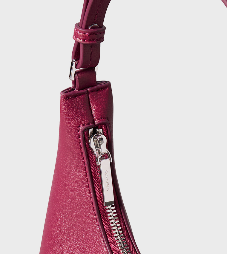 شنطة كتف قابلة للتحويل بشعار