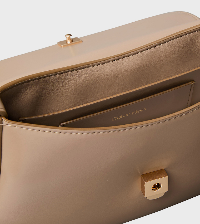 Textured Flap Crossbody Bag