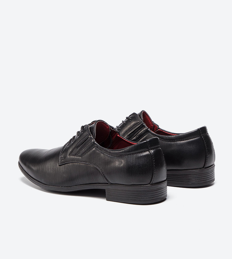 Buy Ottimo CCC Lace Up Closure Almond Toe Formal Shoes Black In Black