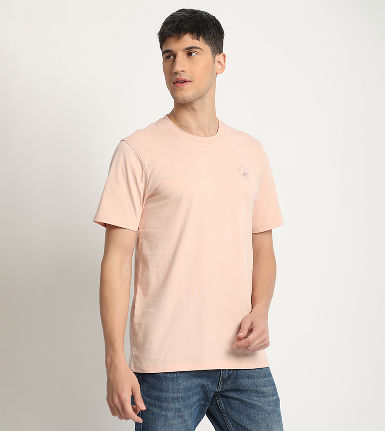 تيشيرت برقبة دائرية وشعار مطرز