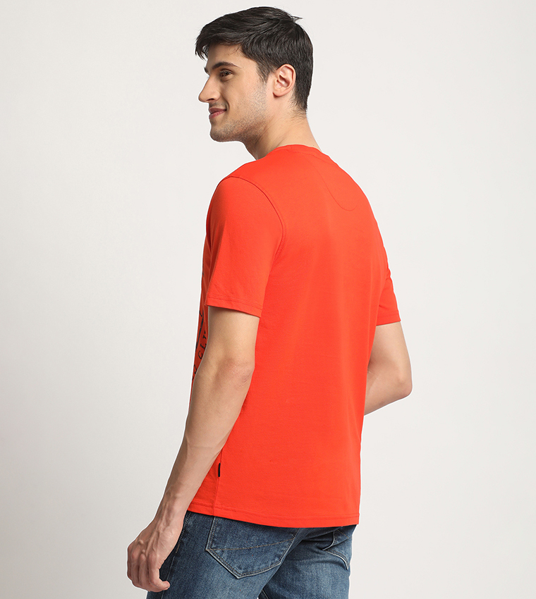 تيشيرت بطبعة جولدن كانيون