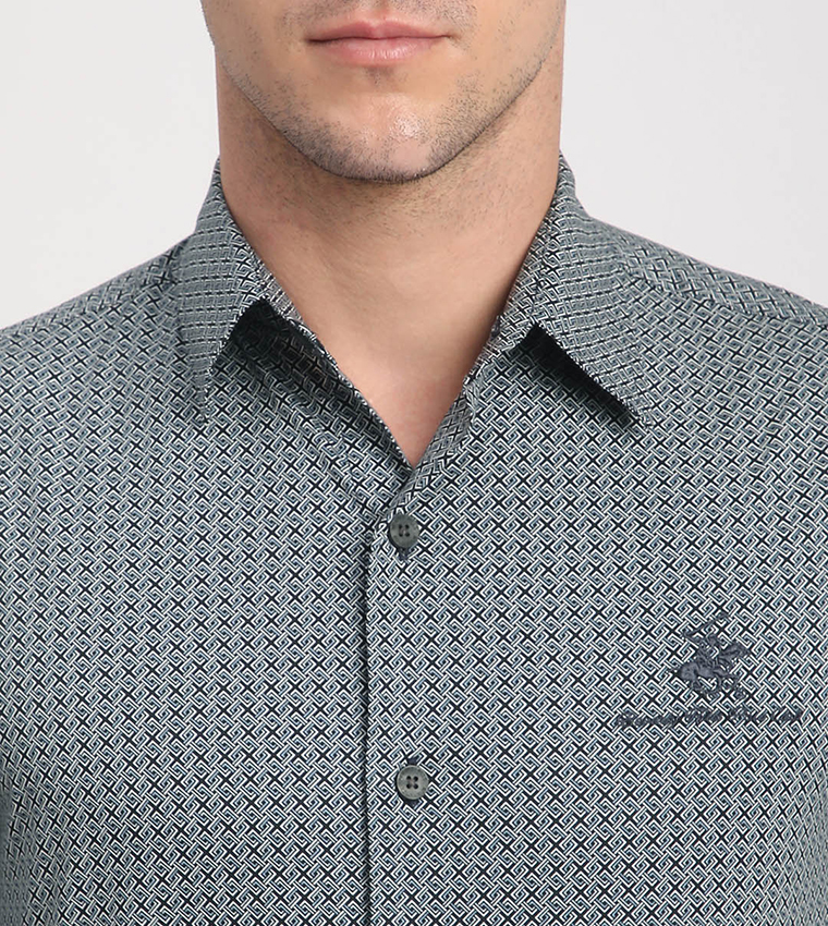 Logo Embroidered Long Sleeves Shirt