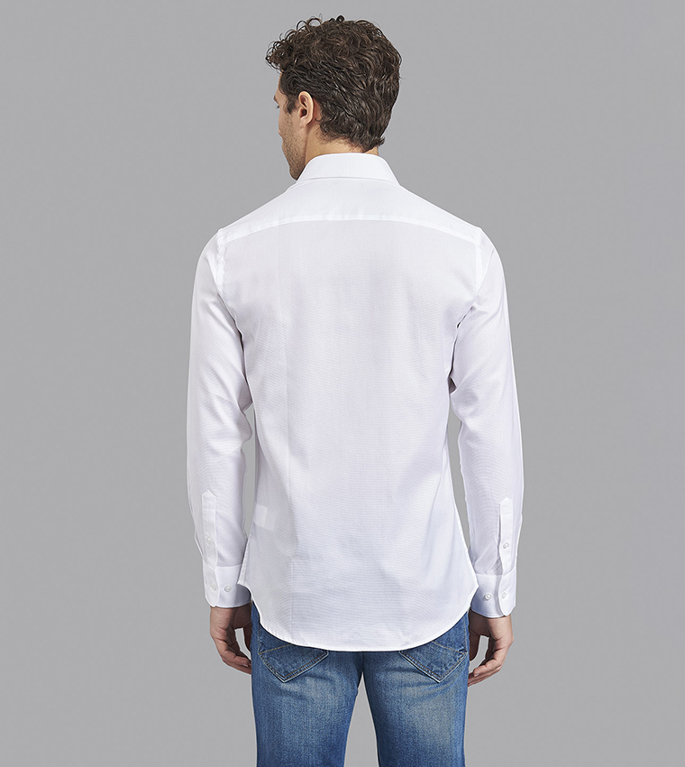 قميص جاكارد ضيق منقط