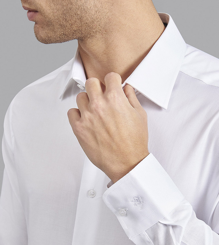 قميص جاكارد ضيق منقط