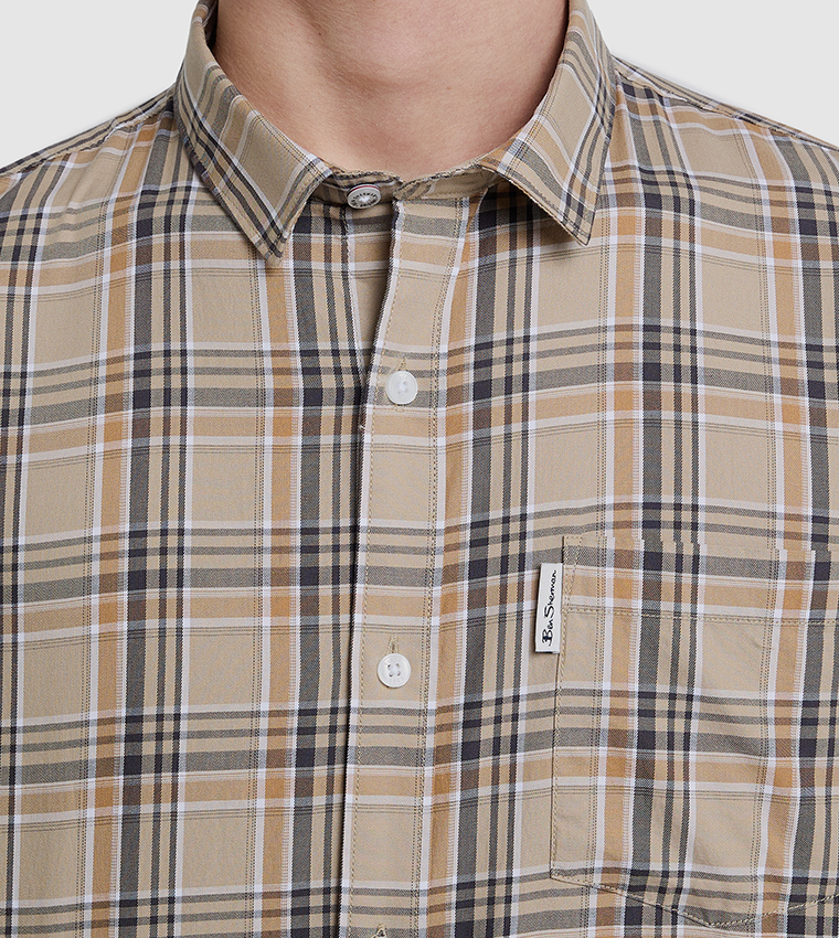 Plaid Long Sleeves Shirt