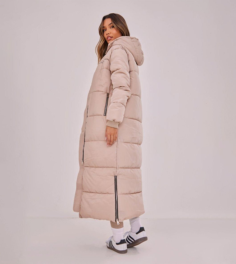 جاكيت مبطن طويل بطبعة أمامية