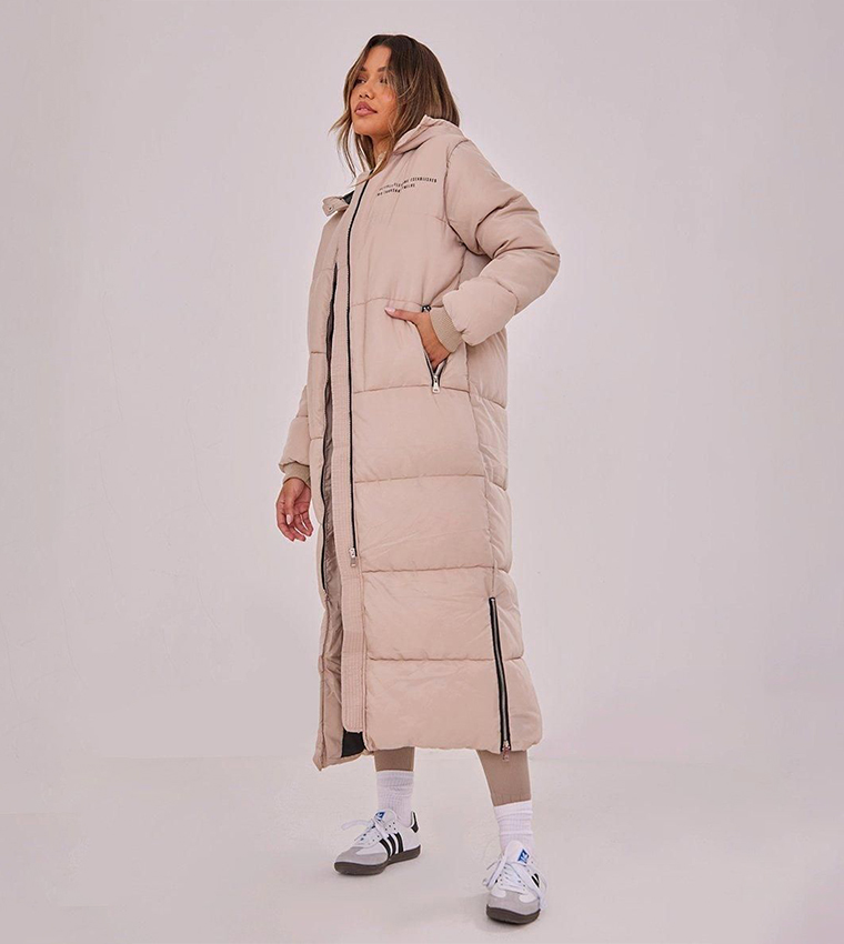 جاكيت مبطن طويل بطبعة أمامية