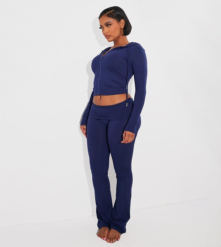 جاكيت رياضي بهودي وسحاب 