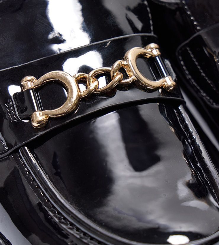PU Round Toe Chunky Sole Chain Loafers