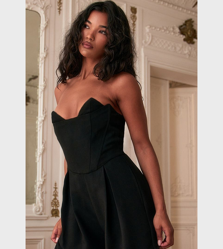 Buy PrettyLittleThing PLT Label Corset Bust Detail Wide Leg Tailored  Jumpsuit In Black | 6thStreet Saudi Arabia