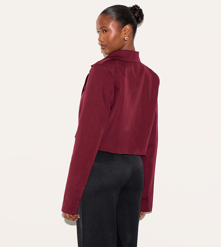 Shoulder Padded Crop Blazer