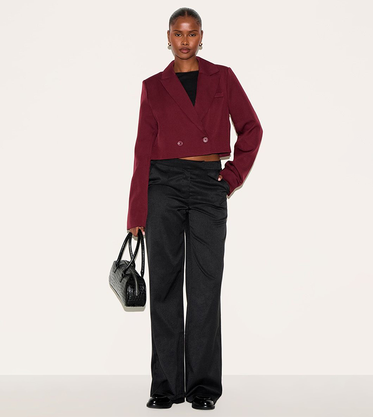 Shoulder Padded Crop Blazer