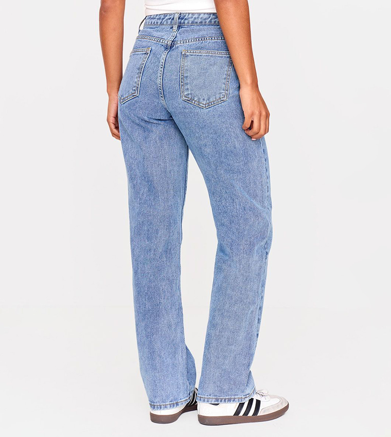 Washed High Waist Straight Fit Jeans