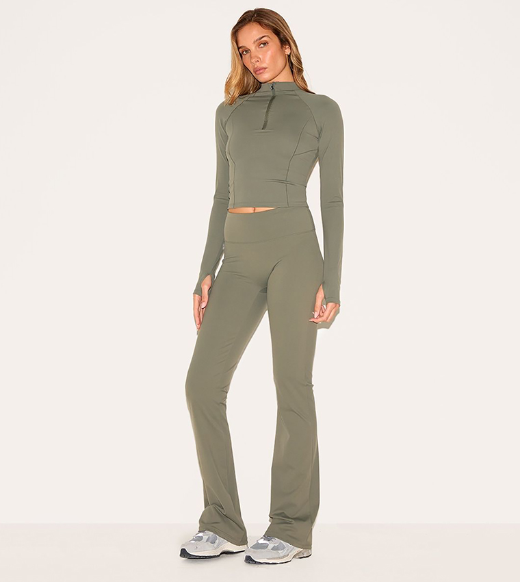 Sculpt Quarter Zip Gym Crop Top