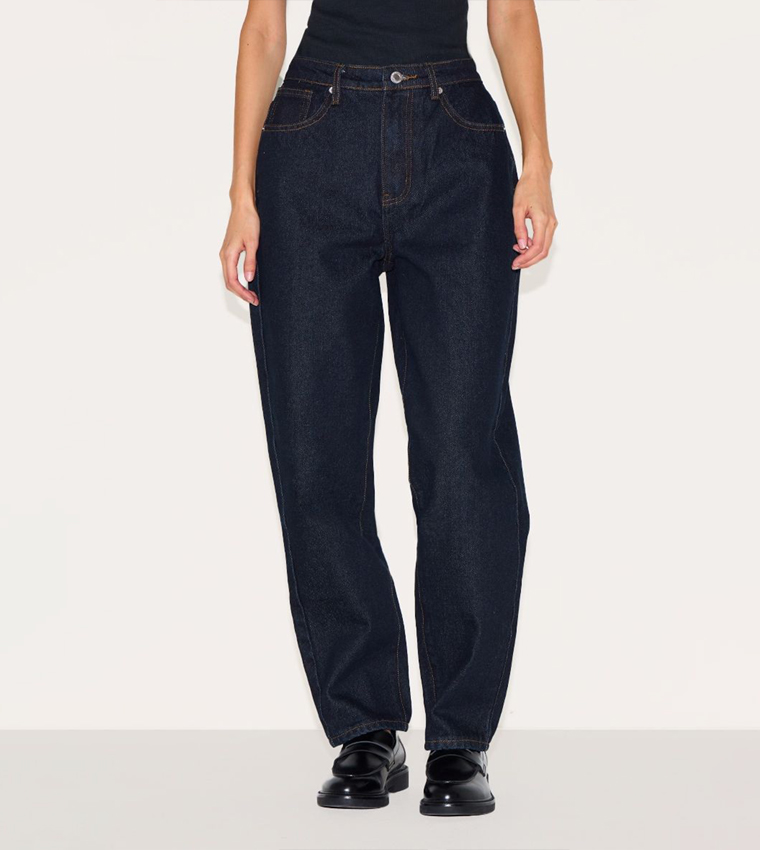 بنطال جينز موم فِت بخصر عالي