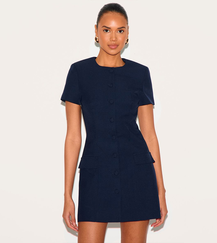 فستان ميني بأكمام قصيرة 