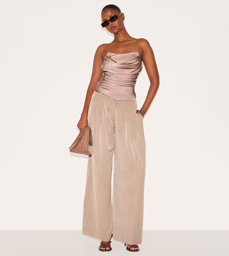 توب كورشيه ساتان سادة بكشكشة 