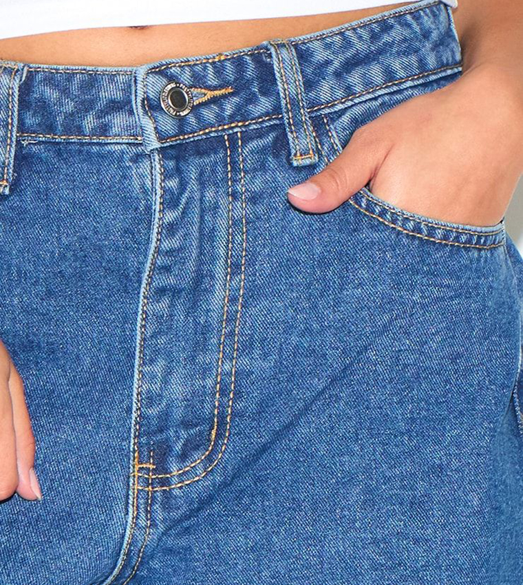 Petite High Waist Mom Fit Jeans