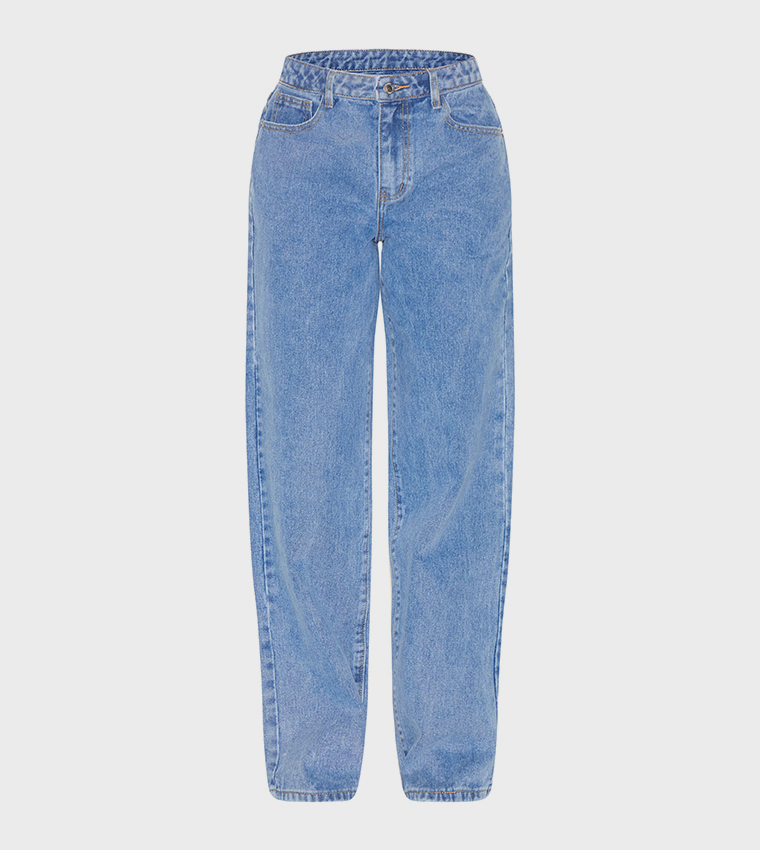 Wash Mid Rise Straight Fit Jeans
