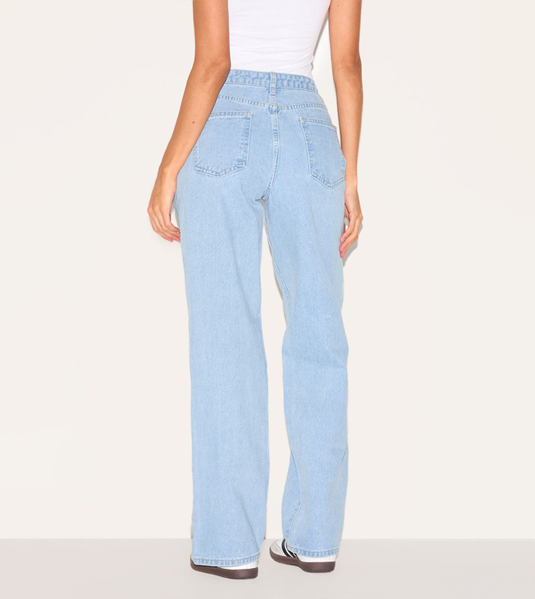 Washed Mid Rise Straight Fit Jeans