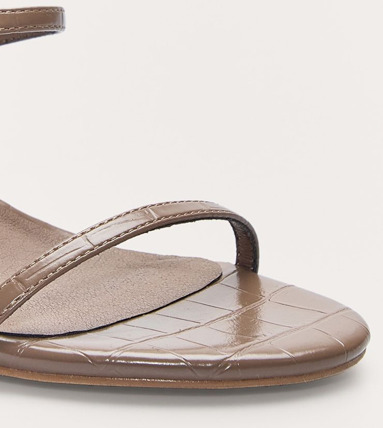 PU Round Toe Strappy Heel Sandals