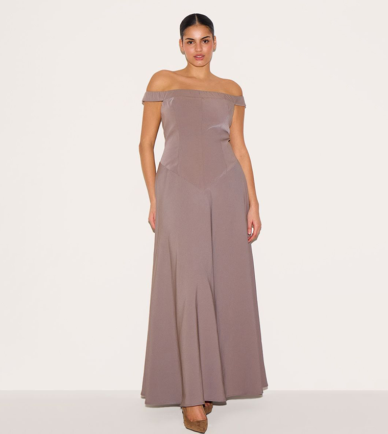 Curve Structured Bardot V Waist Maxi Dress