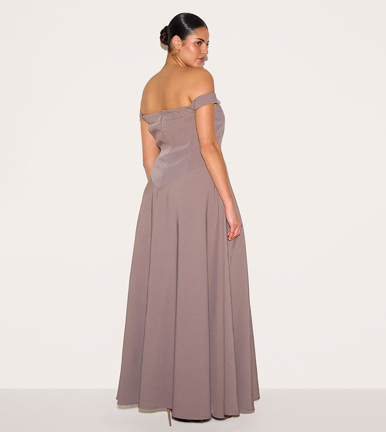 Curve Structured Bardot V Waist Maxi Dress