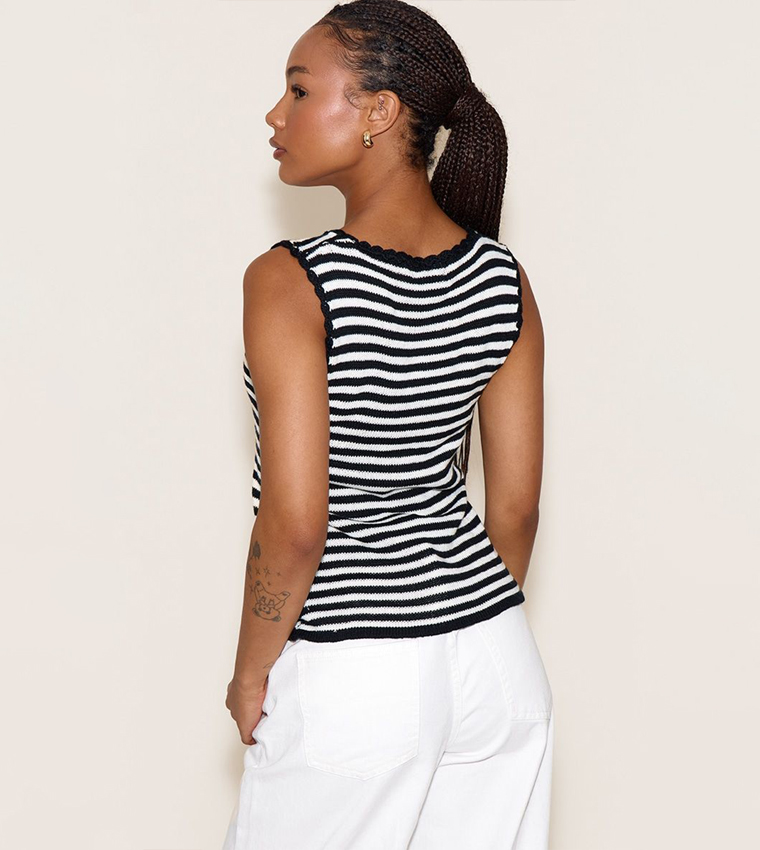 Petite Split Front Detail Sleeveless Top