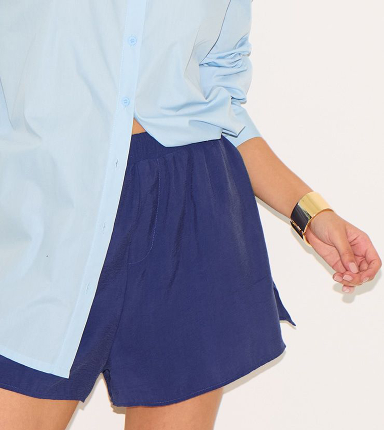 Solid Woven Elastic Waist Shorts
