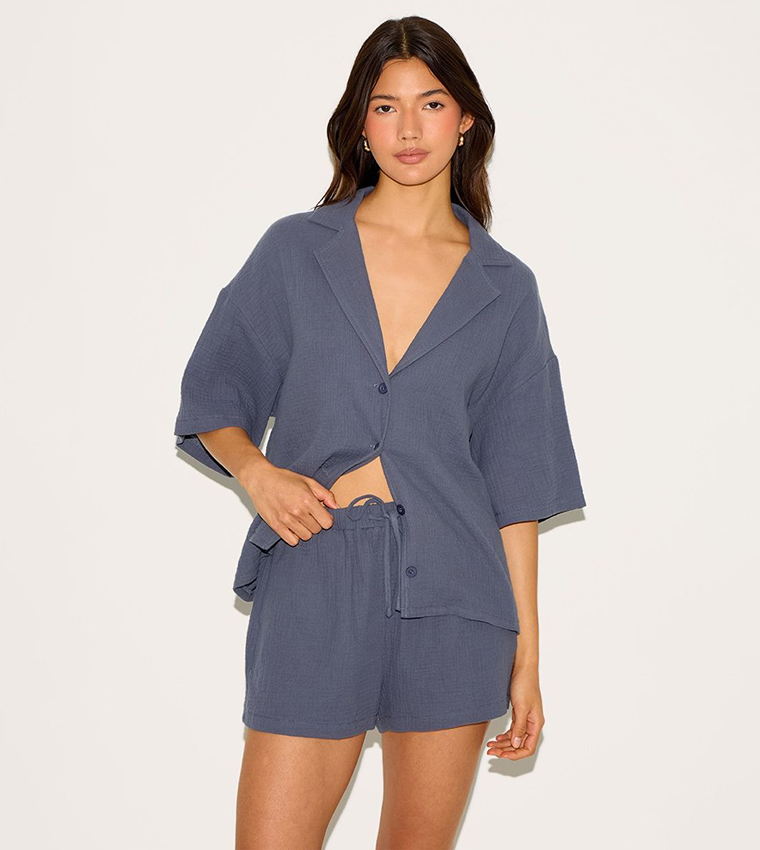 Woven Floaty Drawstring Waist Shorts