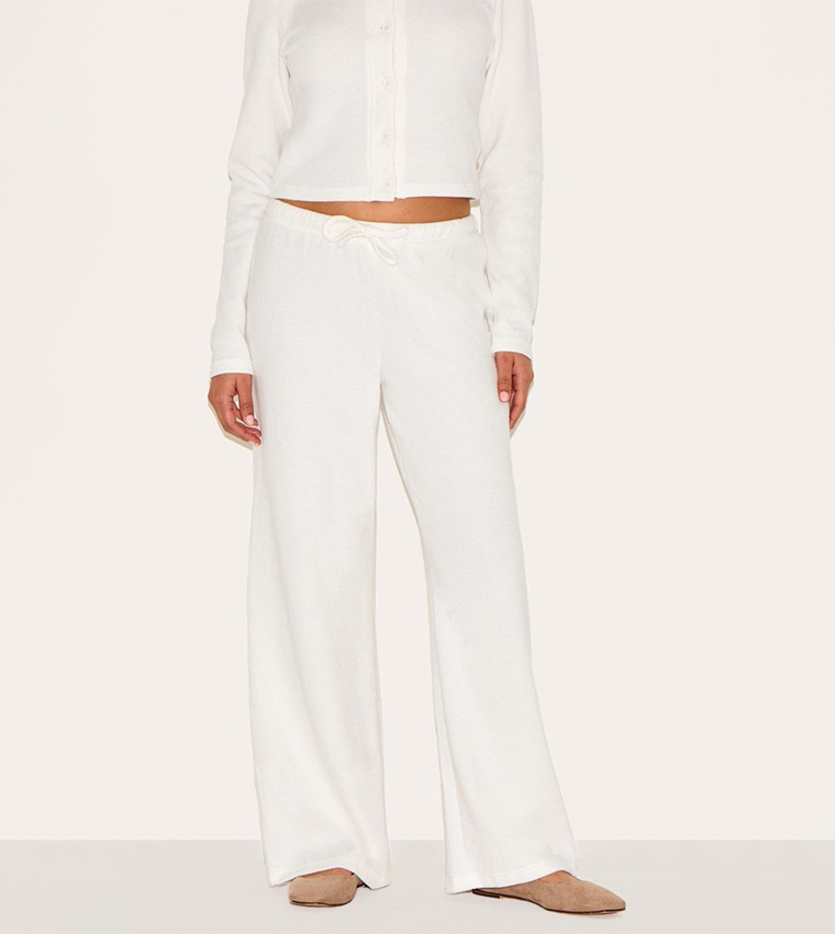 Petite Super Soft Wide Leg Trousers