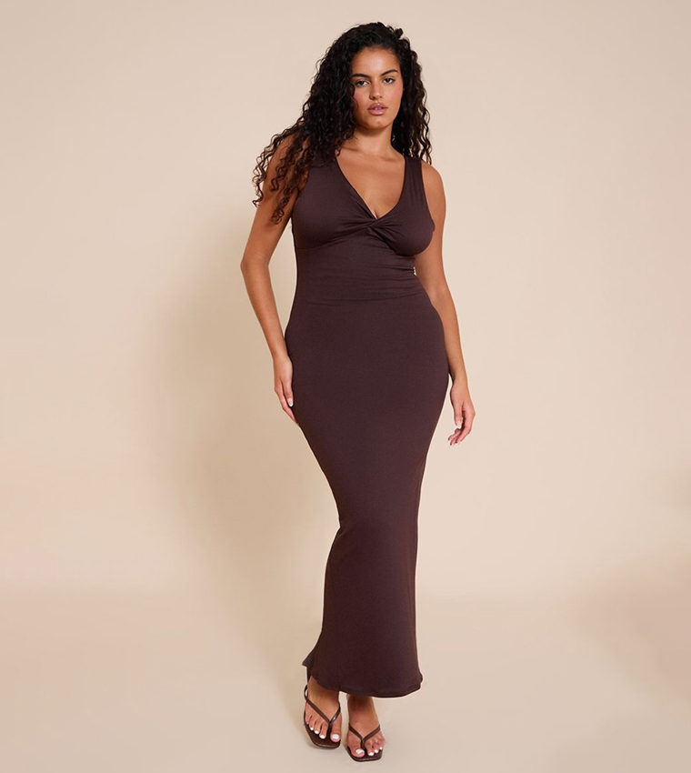Buy PrettyLittleThing Curve Double Contour Twist Bust Detail Maxi Dress In  Brown | 6thstreet Oman
