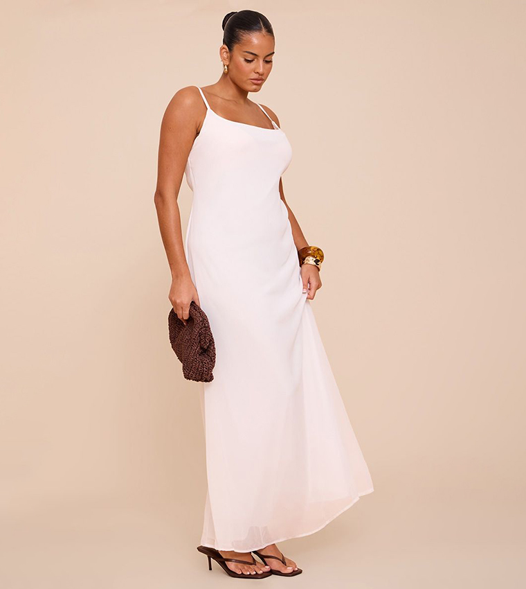 فستان ماكسي شيفون بحمالات للمقاسات الكبيرة 