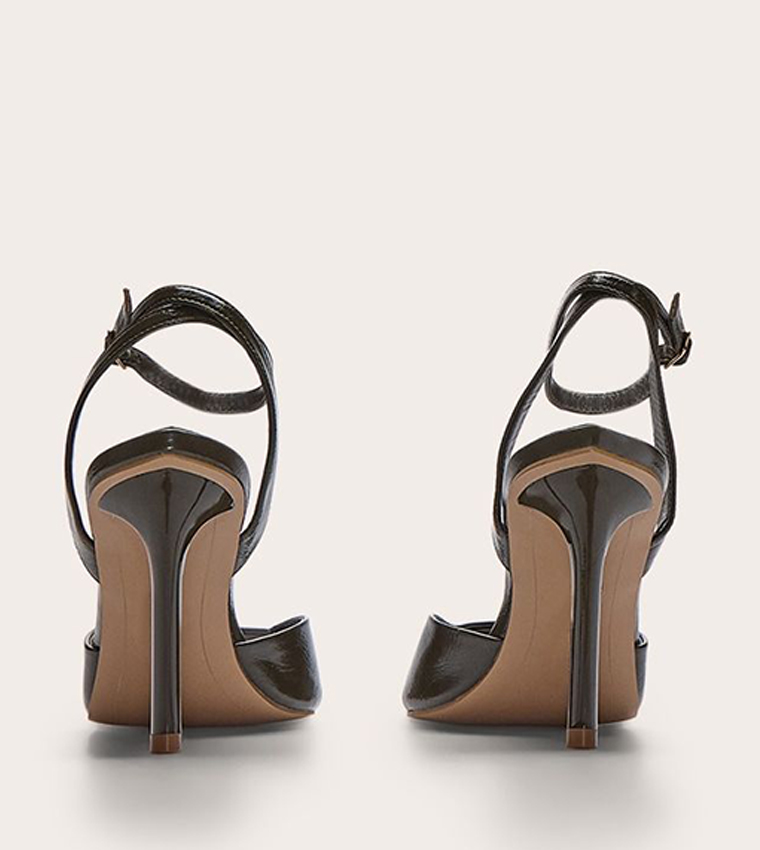 Pointed Toe Vamp Strap Heel Sandals